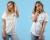 odziez-minimalistyczna-bialy-t-shirt-damski.jpg