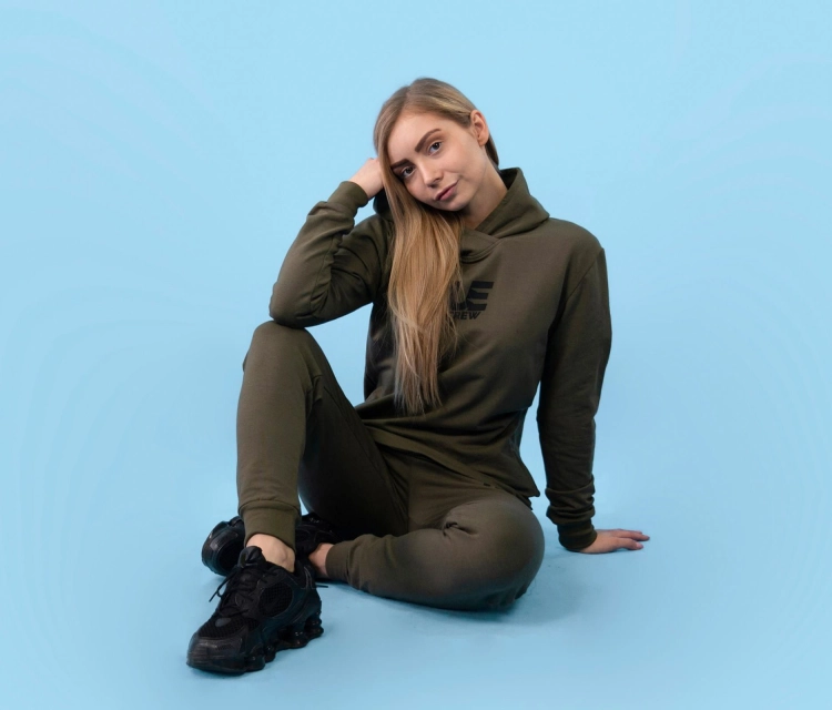 bluza-kangurka-khaki-z-kapturem.jpg