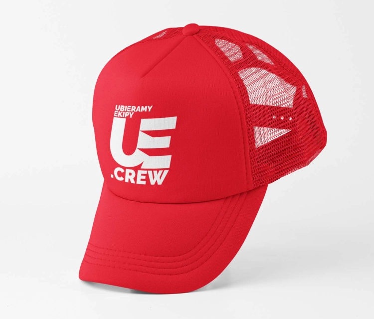czerwona-czapka-trucker-z-logo.jpg