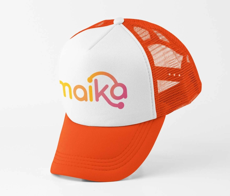 pomaranczowa-neonowa-czapka-trucker-z-logo.jpg